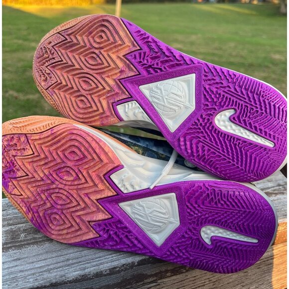 Nike Kyrie Irving 8 "Circle Of Life" sneakers size 10 - Picture 7 of 8